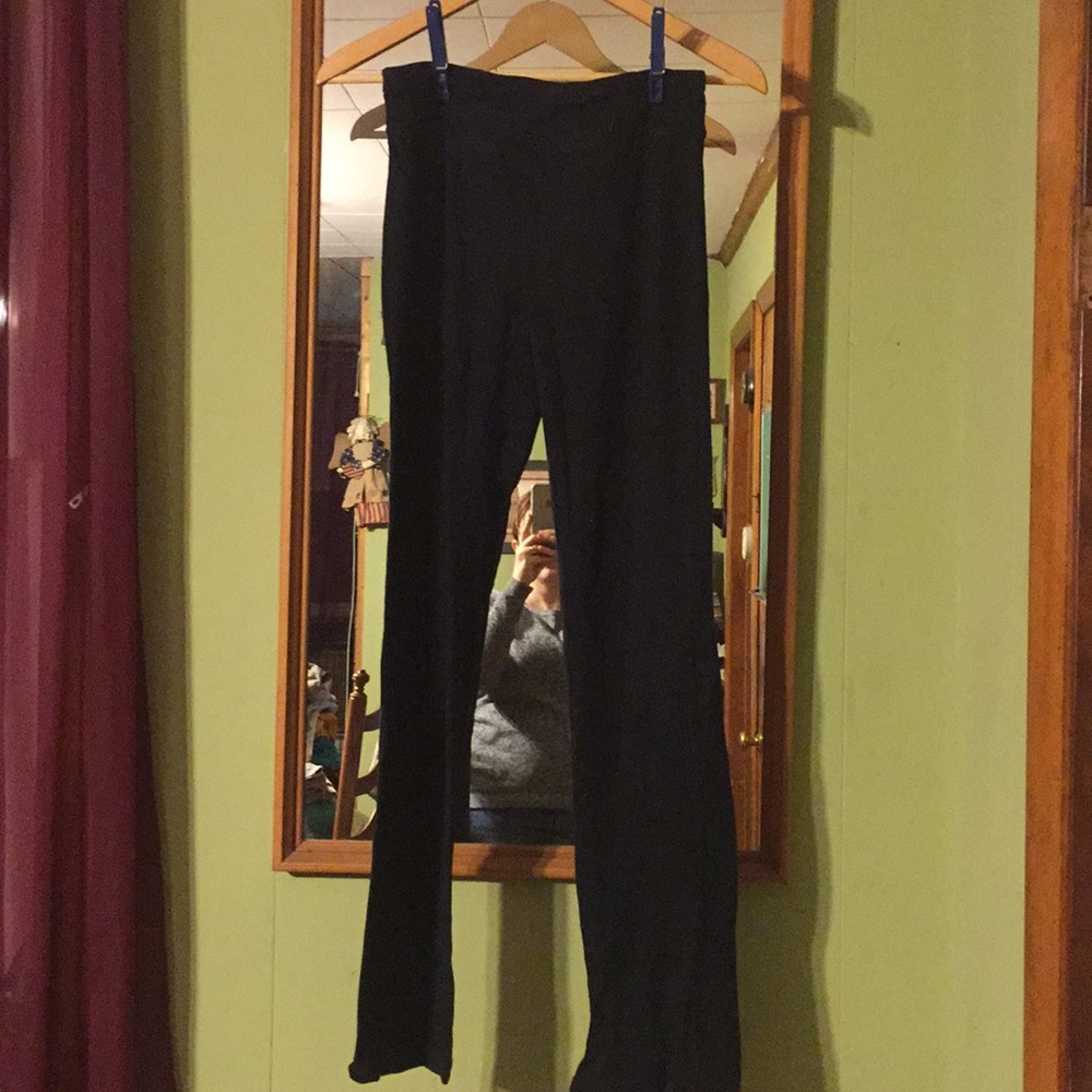 Yoga pants